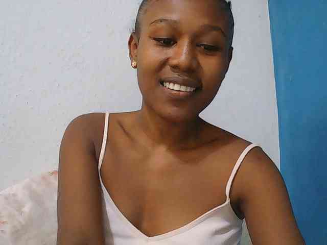 Zinah1 webcam