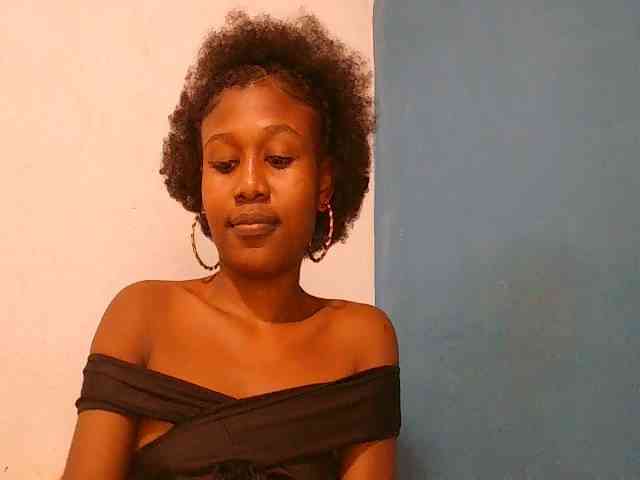 Zinah1 webcam