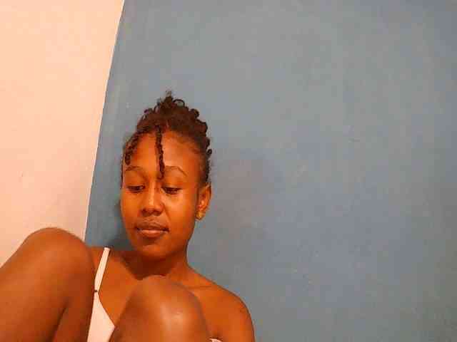 Zinah1 webcam