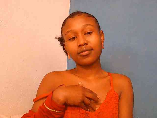Zinah1 webcam