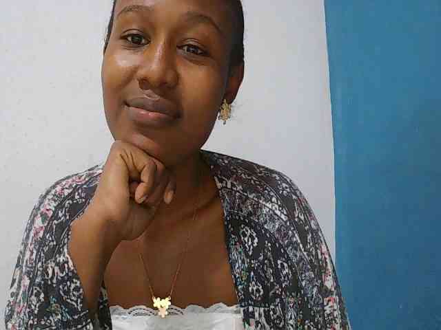 Zinah1 webcam