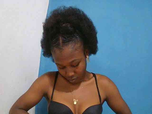Zinah1 webcam