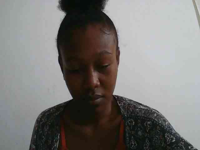 Zinah1 webcam