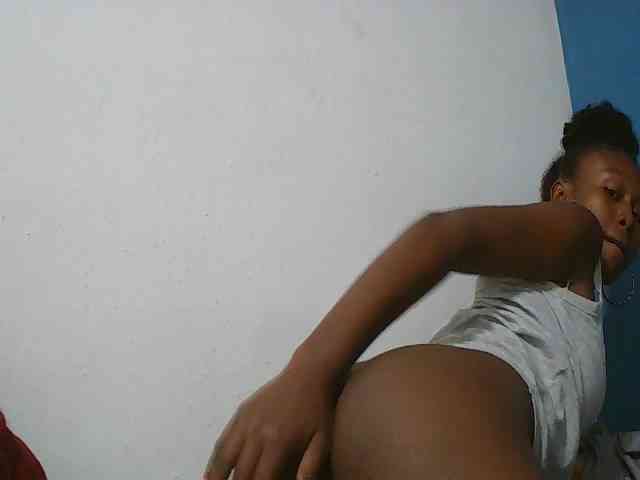 Zinah1 webcam