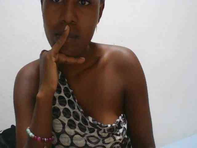 Zinah1 webcam