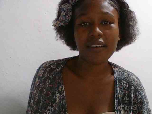 Zinah1 webcam