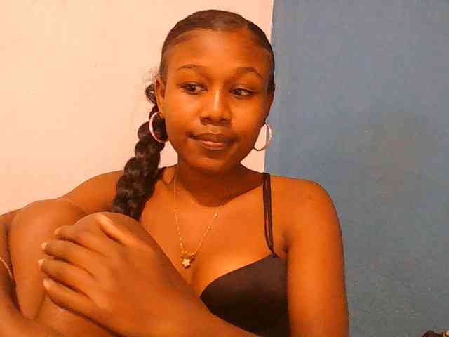 Modèle: Zinah1
