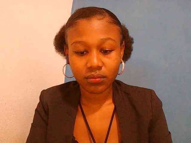 Zinah1 webcam