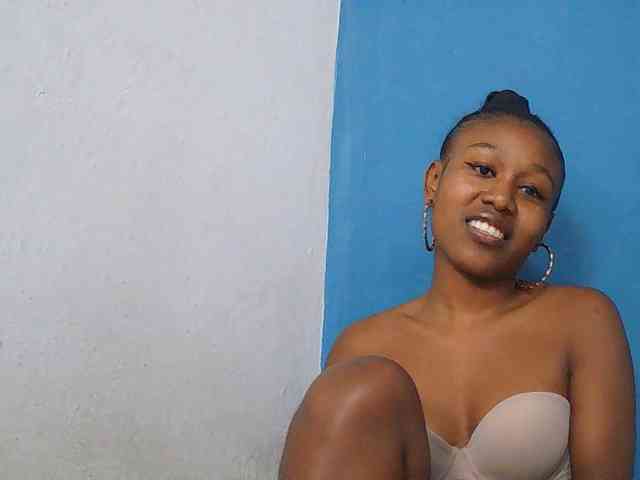 Zinah1 webcam