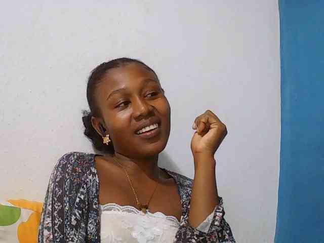 Zinah1 webcam