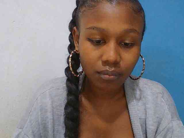 Zinah1 webcam