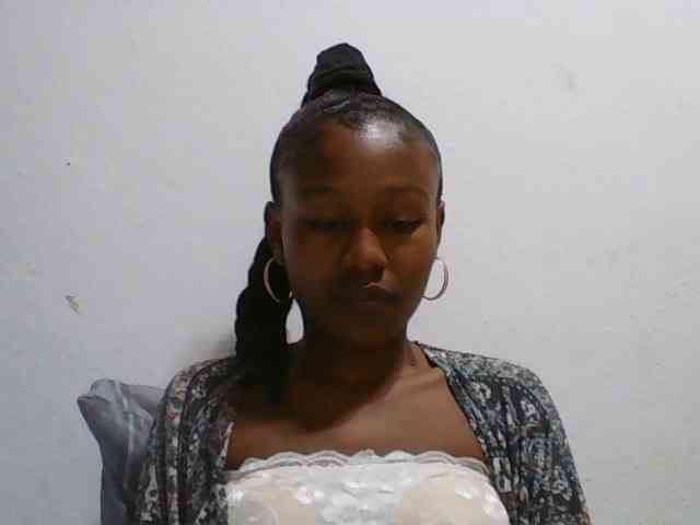 Zinah1 webcam