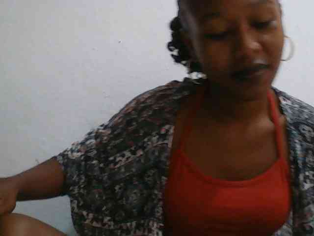Zinah1 webcam