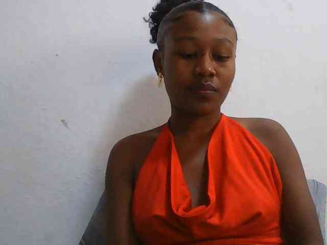 Zinah1 webcam
