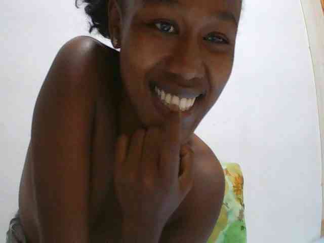 Zinah1 webcam