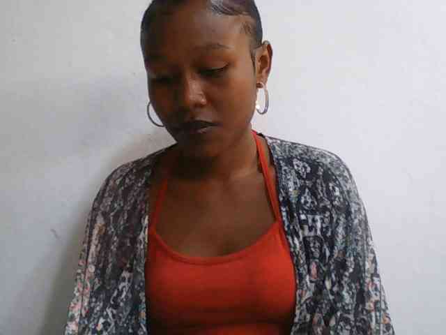 Zinah1 webcam