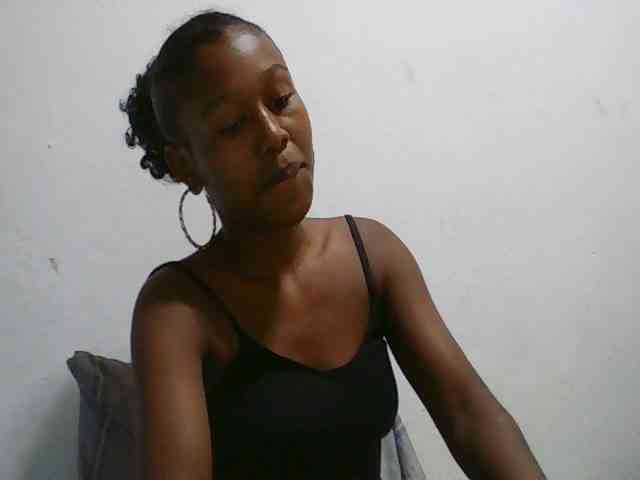 Zinah1 webcam