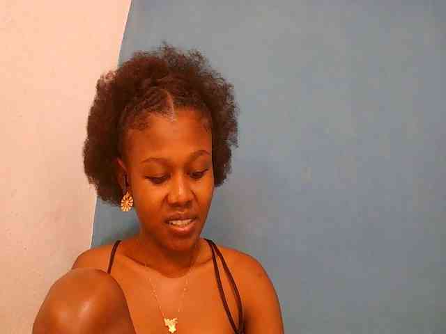 Zinah1 webcam