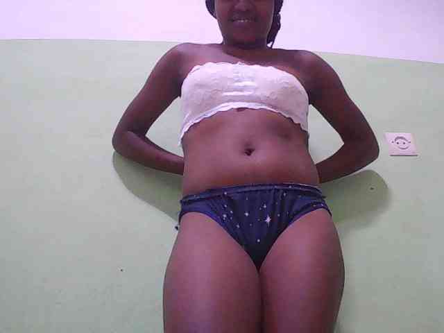Zinah1 webcam