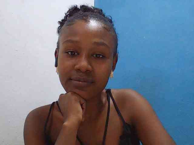 Zinah1 webcam