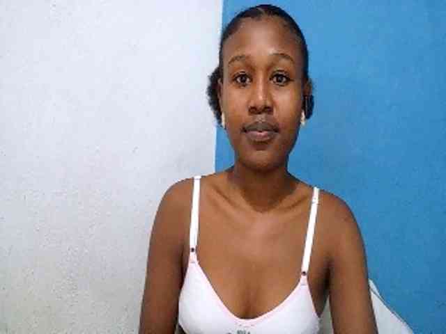 Zinah1 webcam