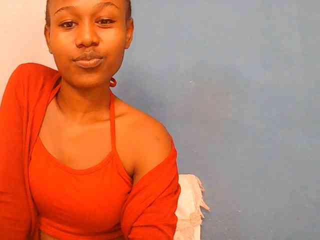 Zinah1 webcam