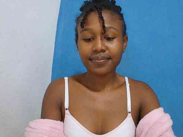 Zinah1 webcam