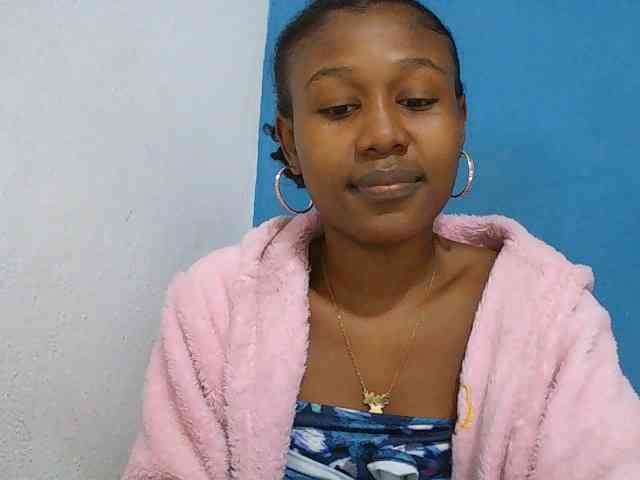 Zinah1 webcam