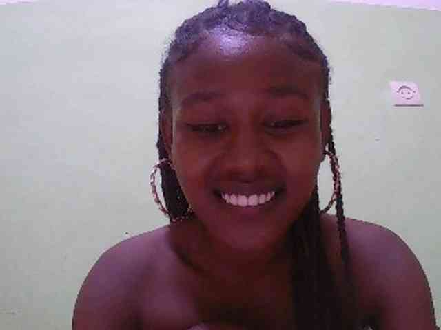 Zinah1 webcam