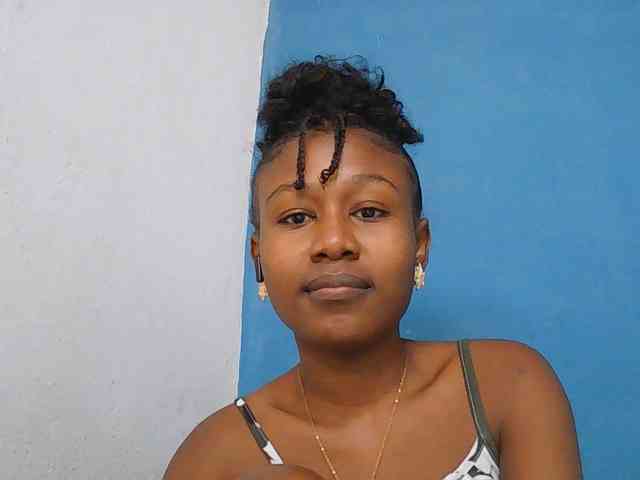 Modèle: Zinah1