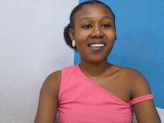 Zinah1 webcam