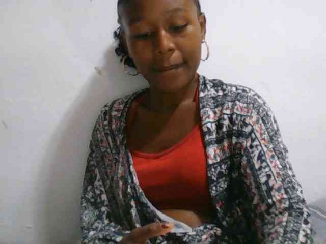 Zinah1 webcam