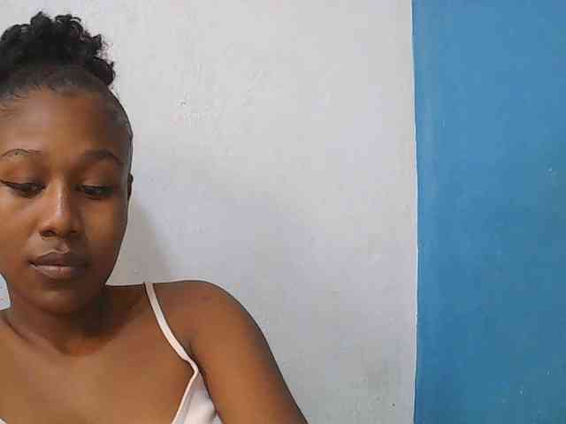 Zinah1 webcam