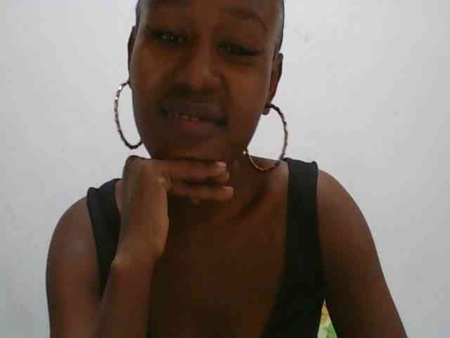 Zinah1 webcam