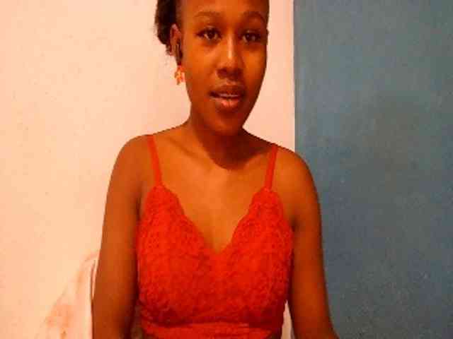 Zinah1 webcam