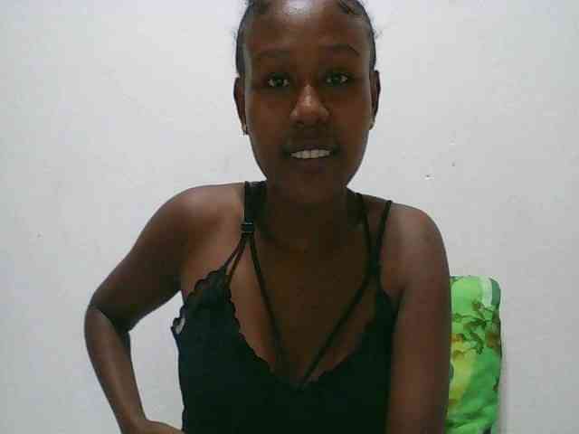 Zinah1 webcam