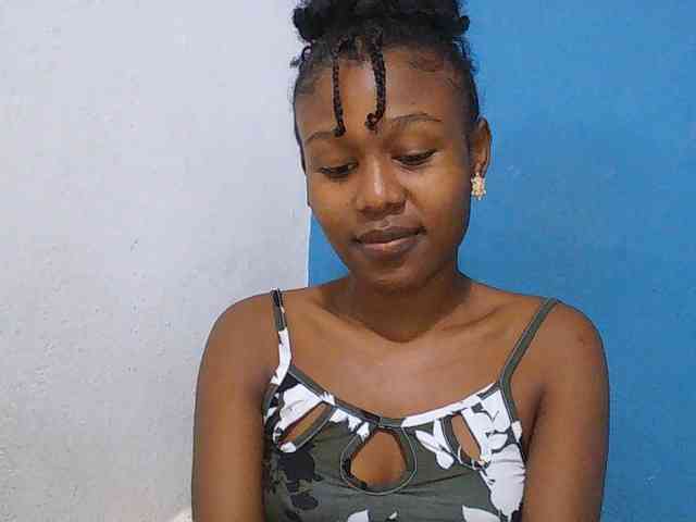 Zinah1 webcam