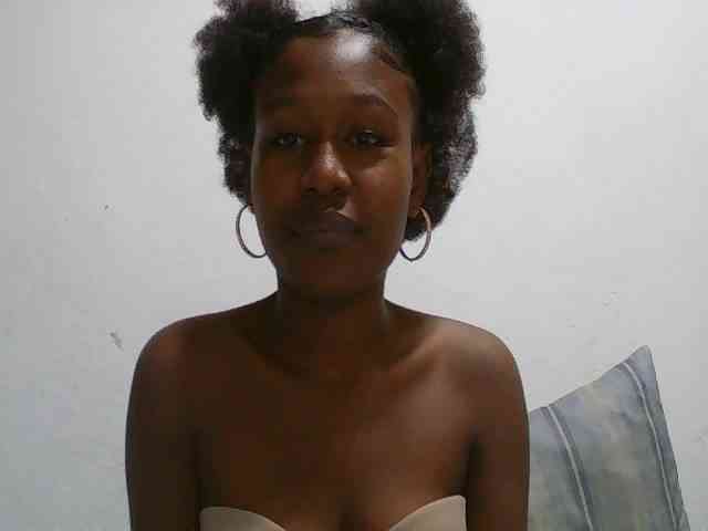 Zinah1 webcam