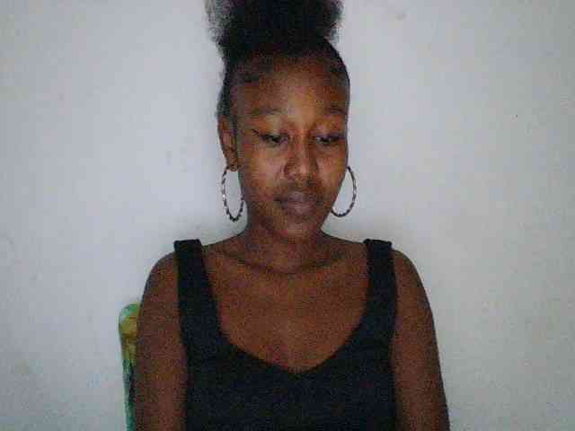 Zinah1 webcam