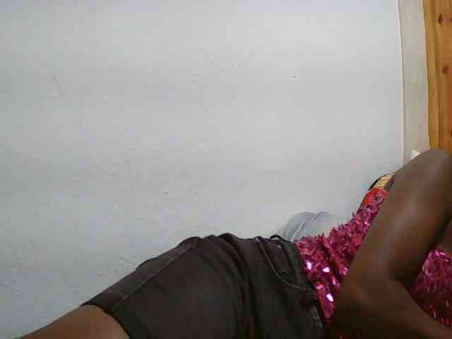 Zinah1 webcam