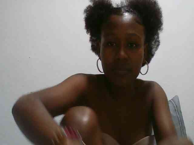 Modèle: Zinah1
