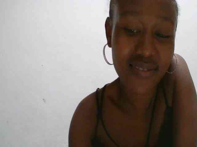Zinah1 webcam