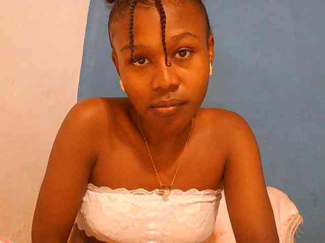 Zinah1 webcam