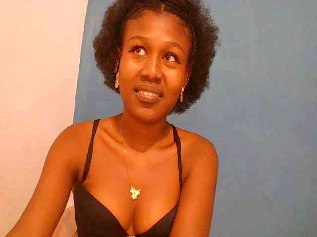 Zinah1 webcam