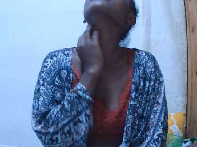 Zinah1 webcam