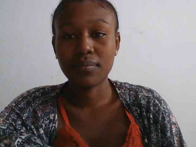 Zinah1 webcam