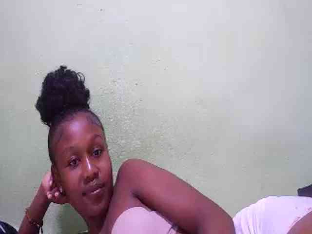 Modèle: Zinah1