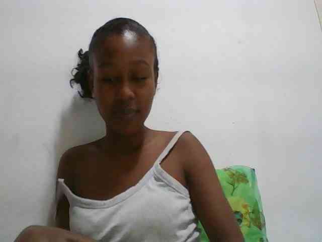 Zinah1 webcam
