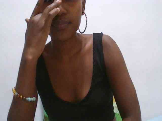 Zinah1 webcam