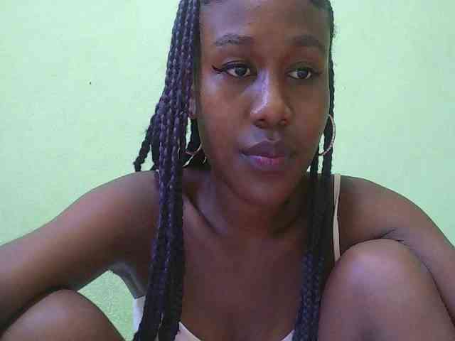 Zinah1 webcam